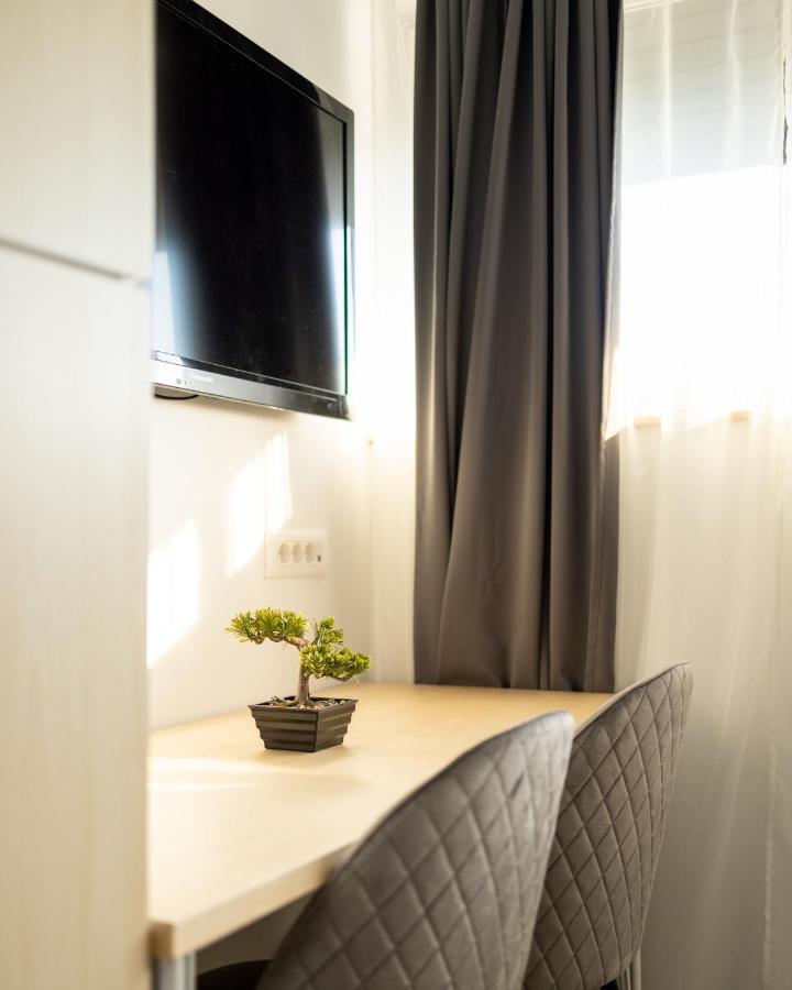 Apartments Trzin-Mlake W Free Parking מראה חיצוני תמונה