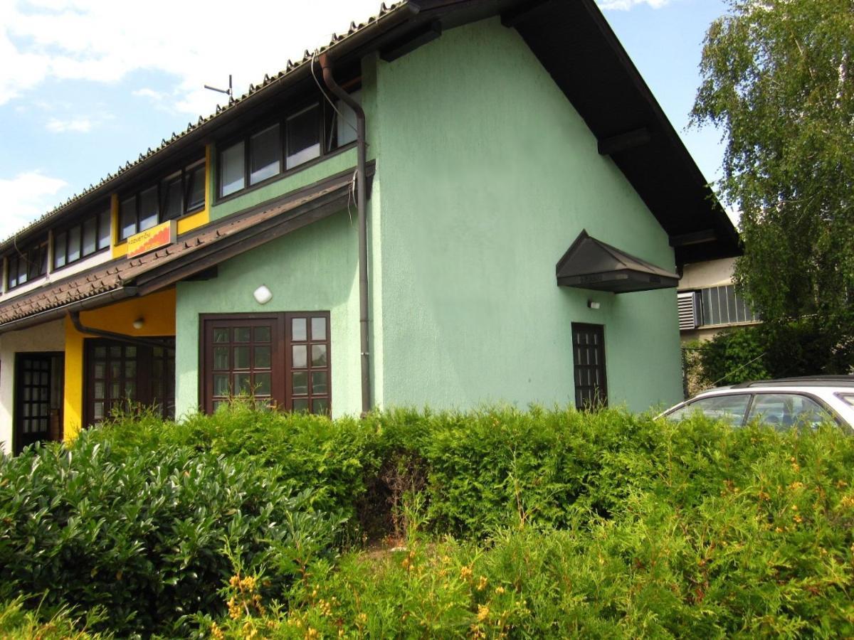 Apartments Trzin-Mlake W Free Parking מראה חיצוני תמונה